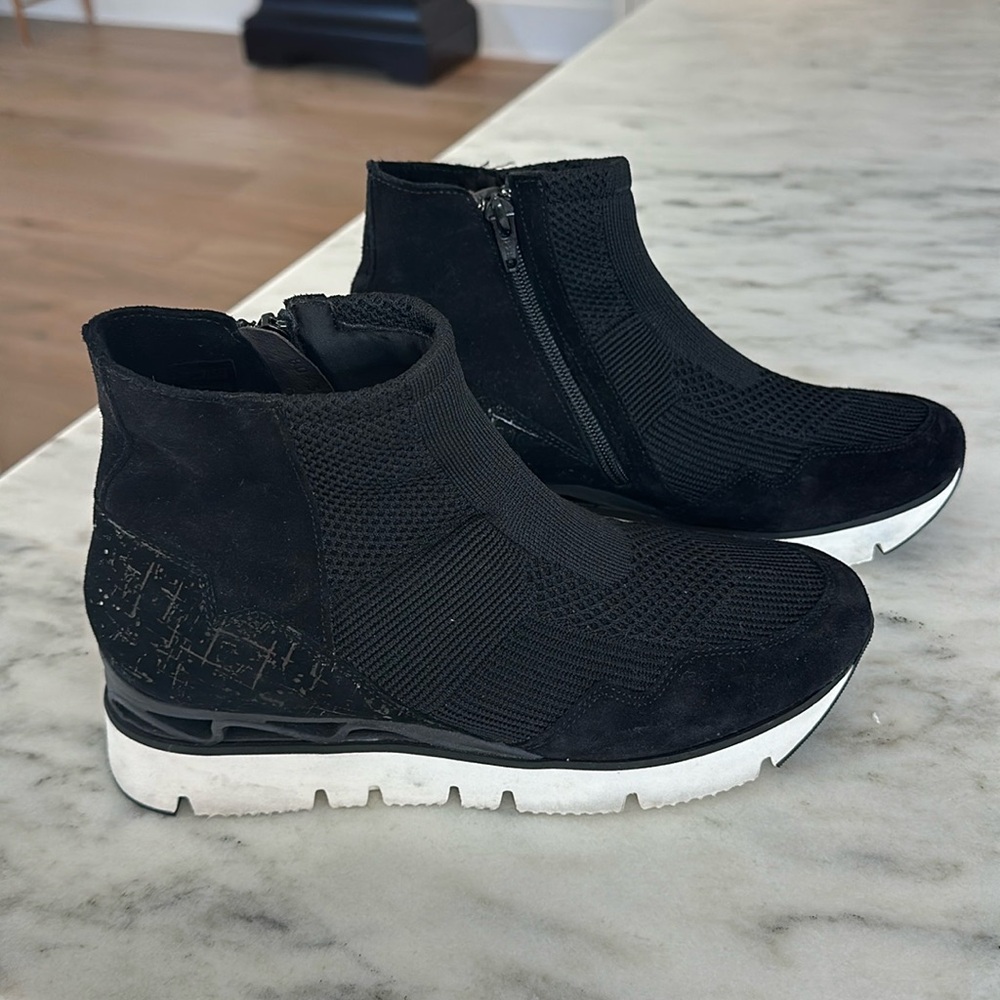 Softwaves Booties - image 1